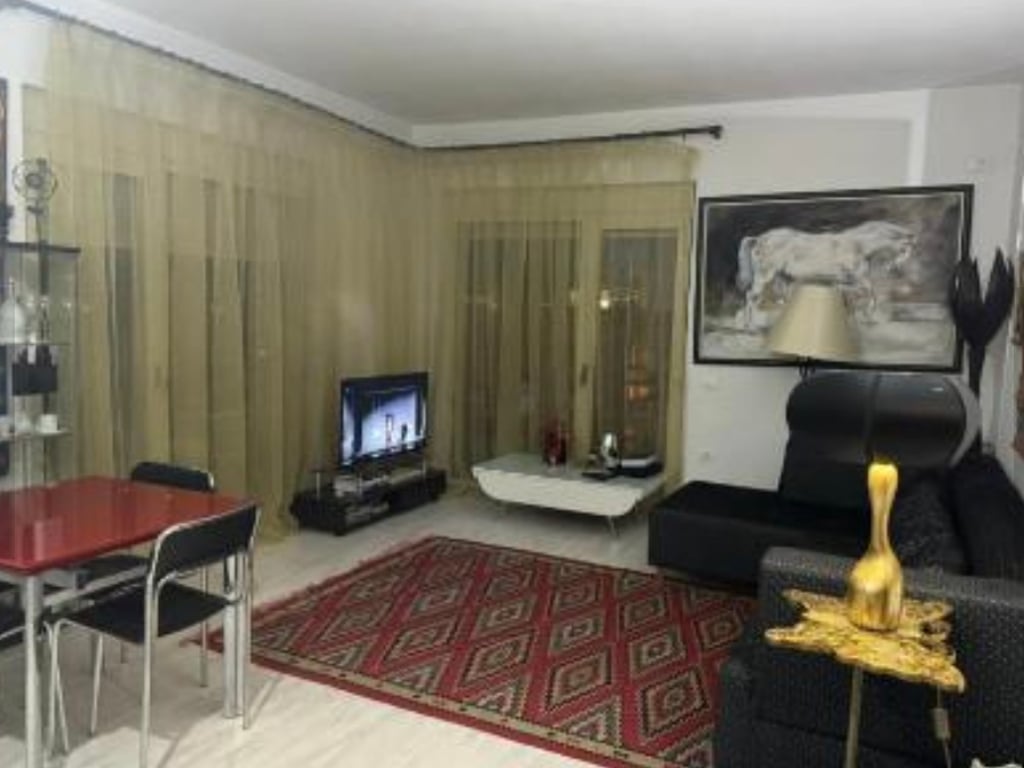 A 1+1 apartment is available for rent on Peti Street, near the dry lake.