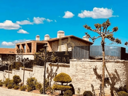 🔑Shitet Vilë 3-Katëshe – Sekret Garden, TEG 🌿