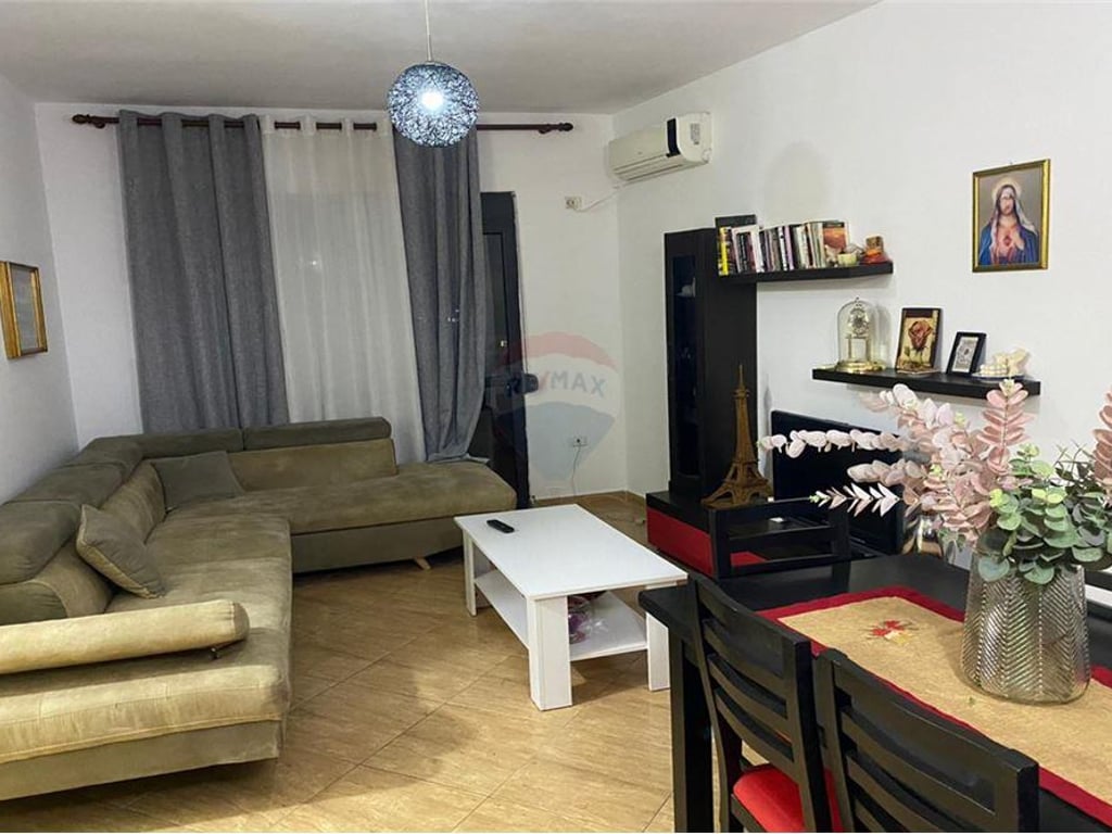 2+1+2 apartment for rent in ASTIR!