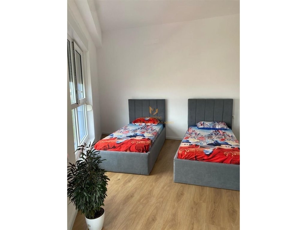 A 2+1 apartment with parking is available at the Kaimi residence.