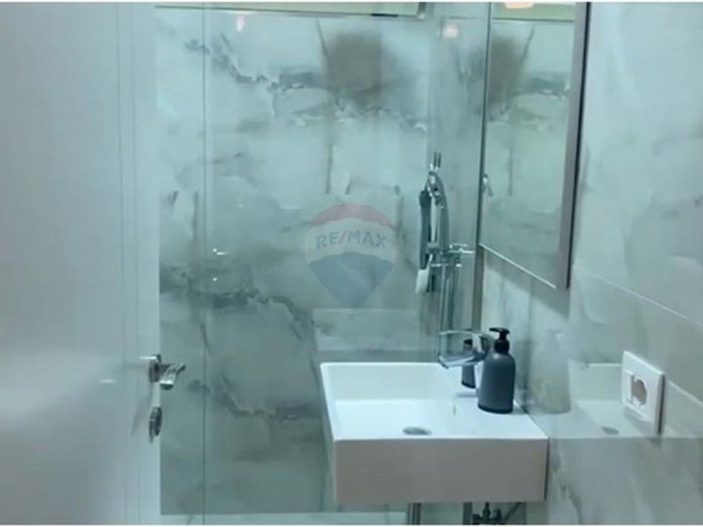 2+1 apartment for rent near Brryli.