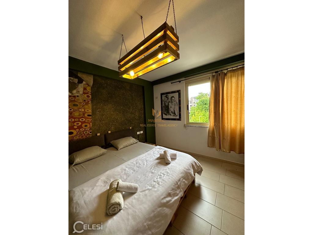 A 1+1 apartment is available for rent near the zoo.
