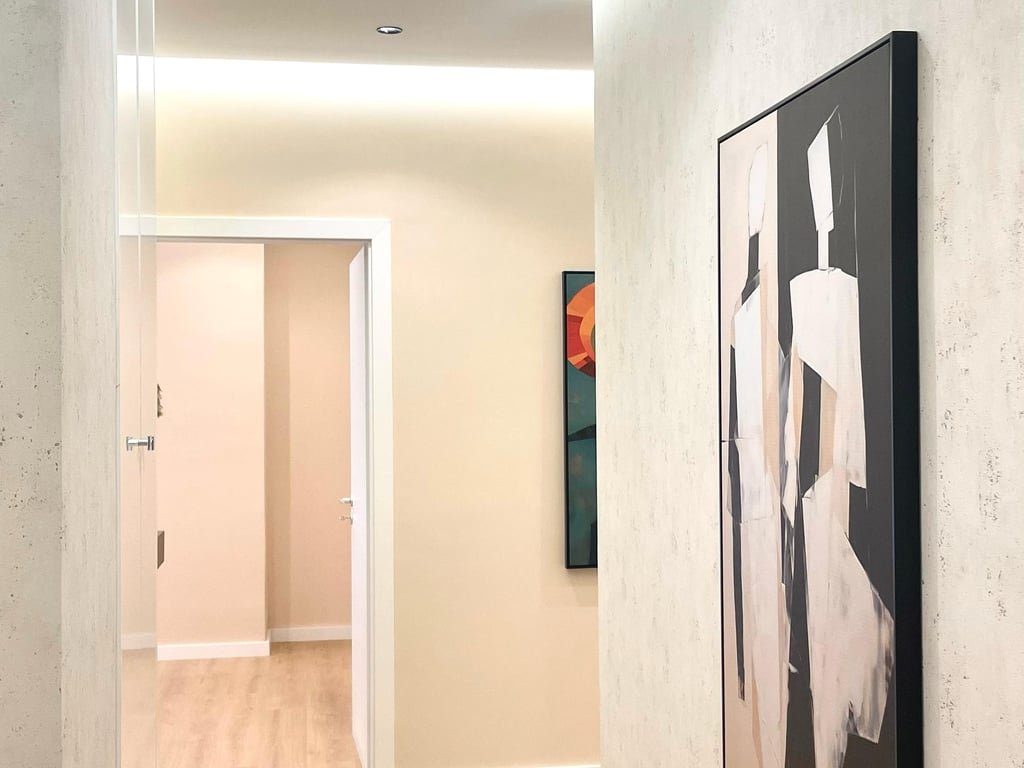 Modern 2+1 apartment for sale near the New Bazaar!