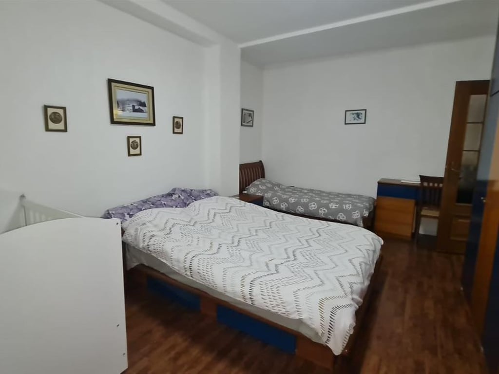 1+1 per qira ne Bllok, afer Juridikut