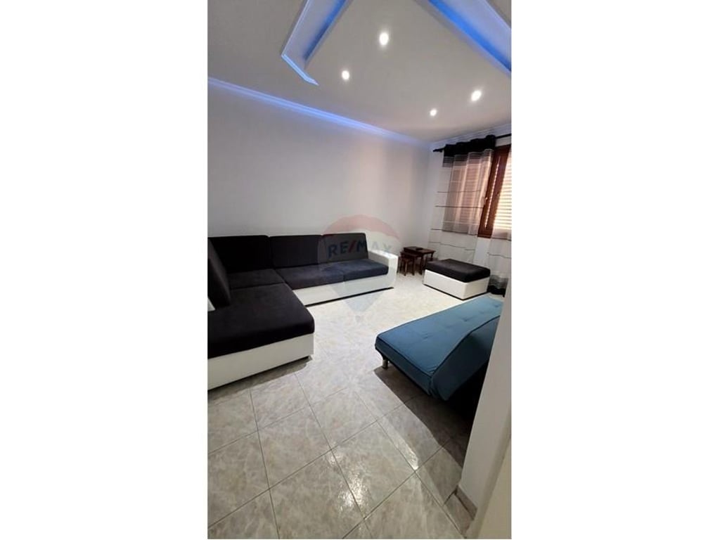 Appartamento in Affitto - Via Dibrës - Medreseja