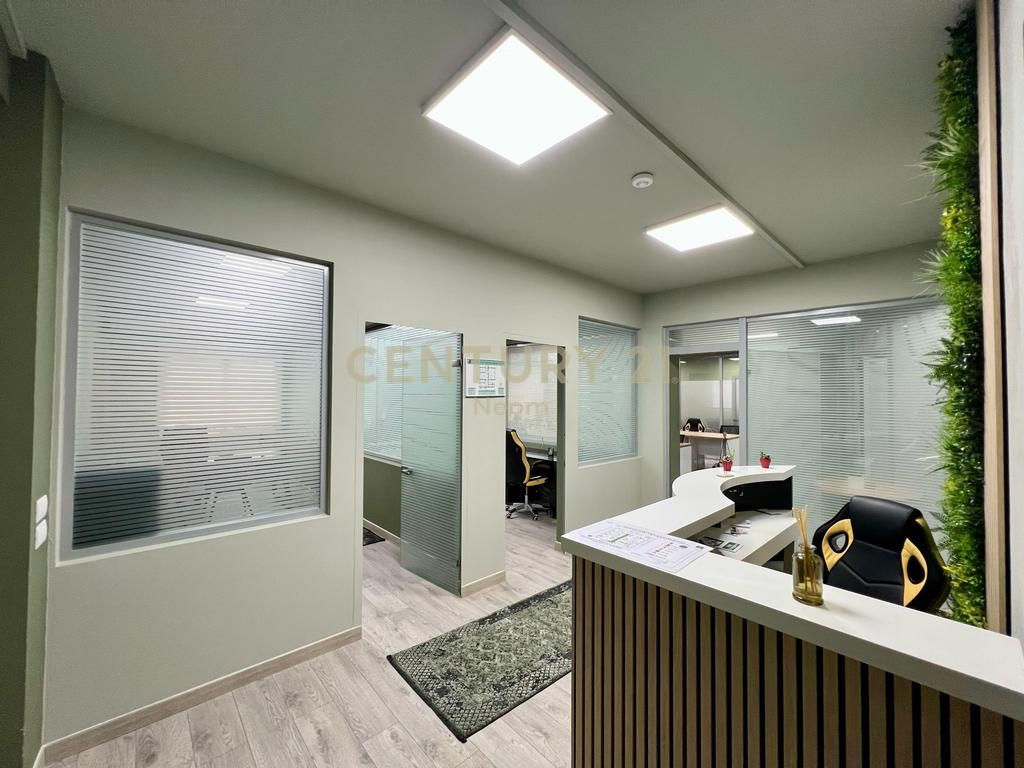 🏙️ Ambient Zyrash me Qira në Bllok – 300 m² Modernitet dhe Komoditet