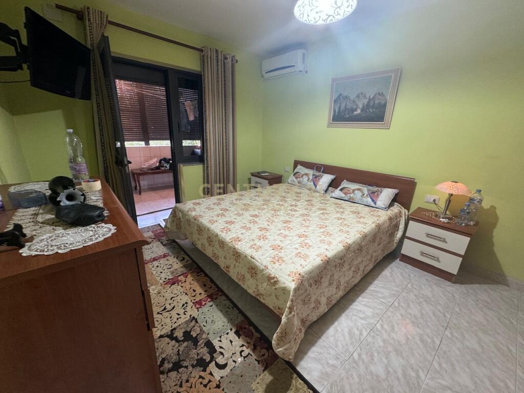 JEPET ME QIRA APARTAMENT 2+1 PRANE KAZAZIT!