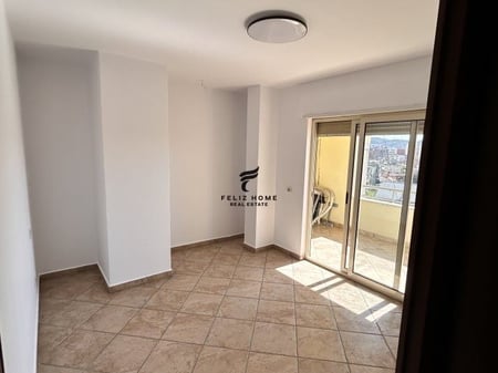 ZYRE ME QERA 90 M2 MINE PEZA 600 EURO