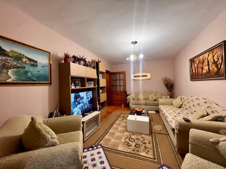 For sale, Apartment 4+1+Balcony, "Myslym Shyri" Tirana.