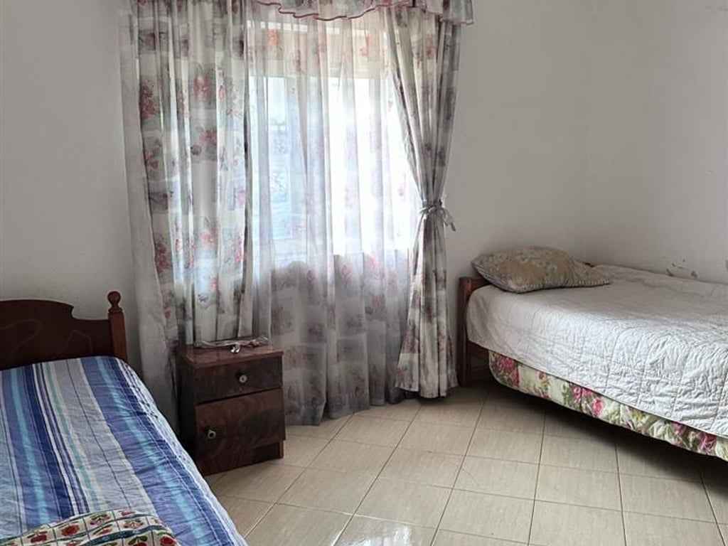 Jepet me qera 3+2,ne Astir