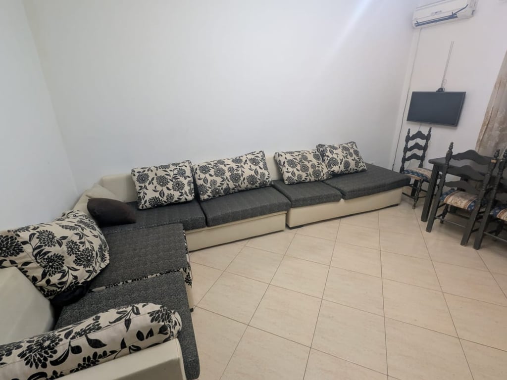 Affittasi appartamento 2+1, Don Bosko vicino alla Moschea Prezzo: 450mila lekë