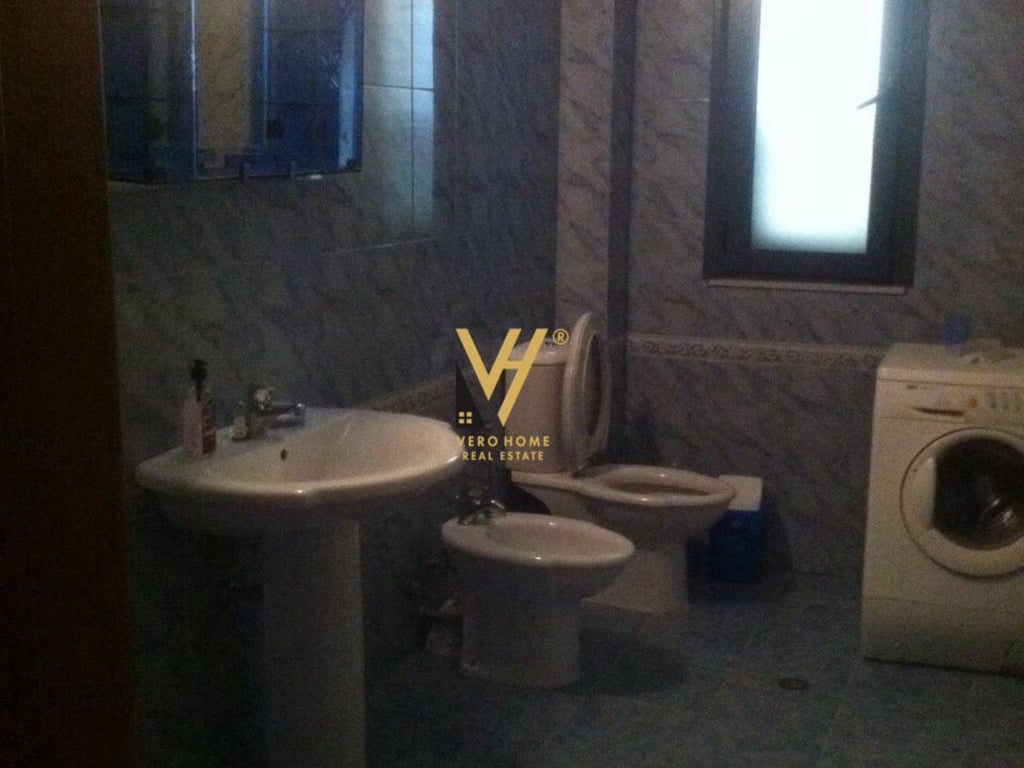 3-Story Villa for Rent in Student City - 2,500 Euros