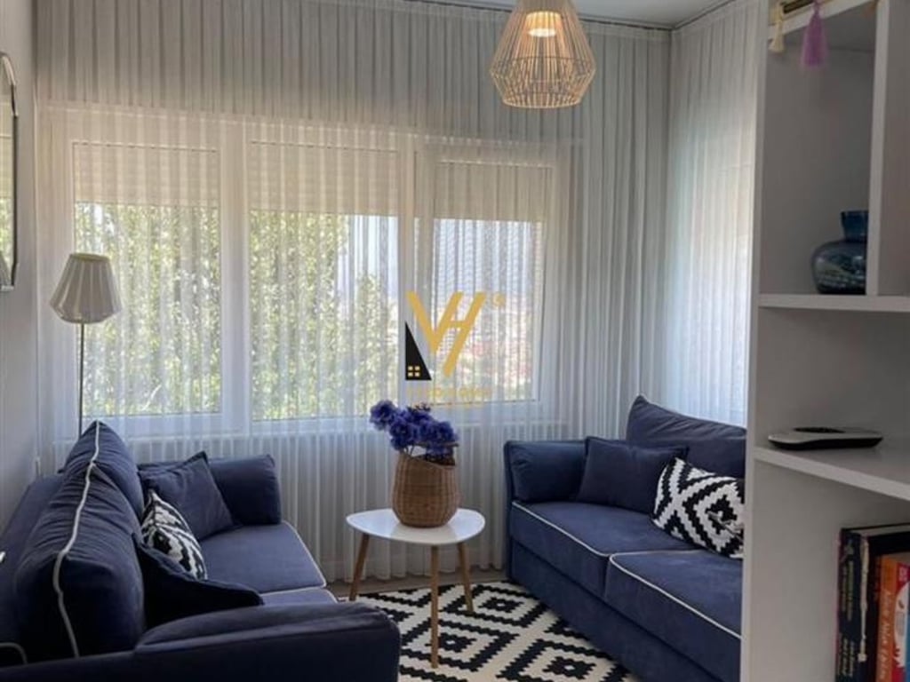 AFFITTASI VILLA A KODRA E DIELLIT 2, 2.500 EURO