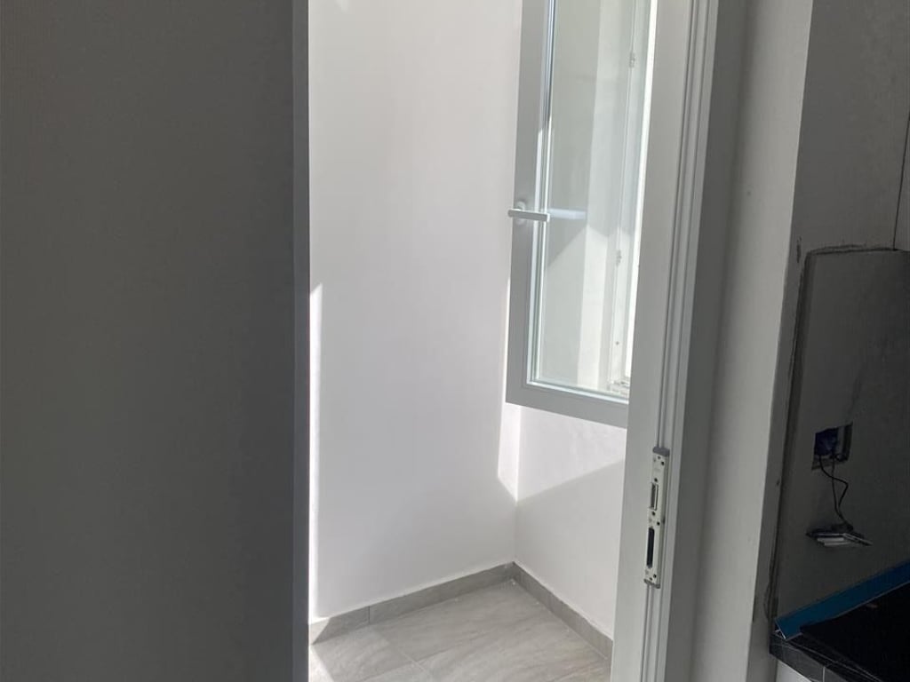 Affittasi appartamento 1+1 con posto auto, ex Mercato Elettrico (Alb-Millenium) 550 euro.