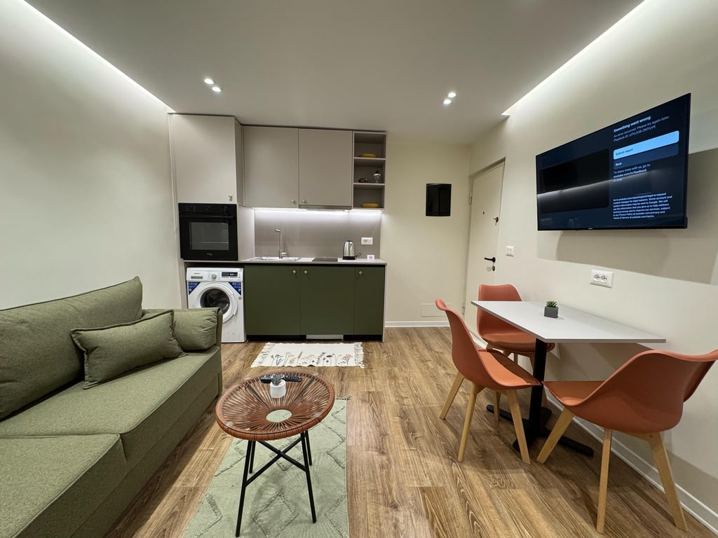 Shiten 2 apartamente: 1+1 dhe Studio