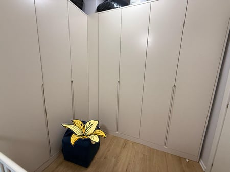 Shitet Apartament 2+1 Yzberisht