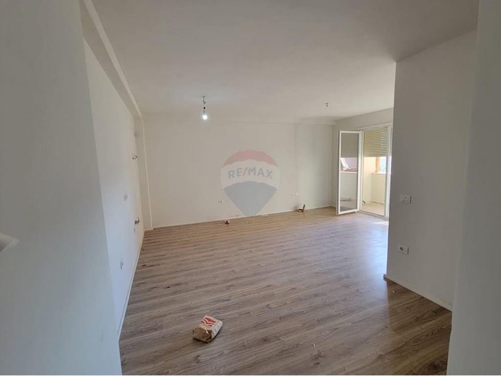 APPARTAMENTO 1+1 IN AFFITTO PRESSO GOLDEN PARK