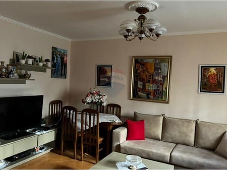 Apartament 2+1 ne Shitje - Ali Dem