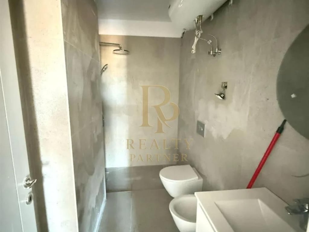 🔑Vendita Appartamento 1+1, Zona di Xhamllik 📍