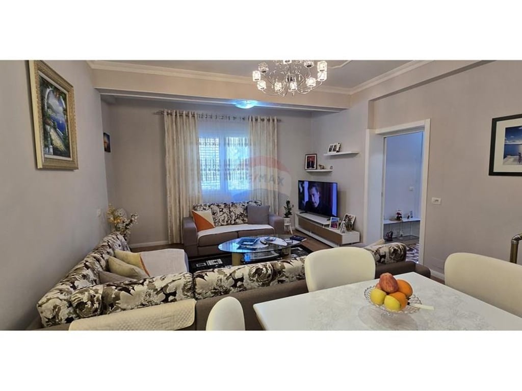Affittasi duplex, Selite