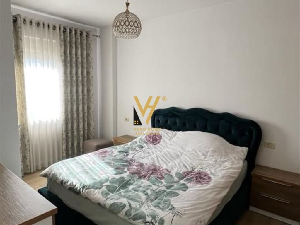 AFFITTASI APPARTAMENTO 3+1+BLK IN VIA IRFAN TOMINI 900 EURO