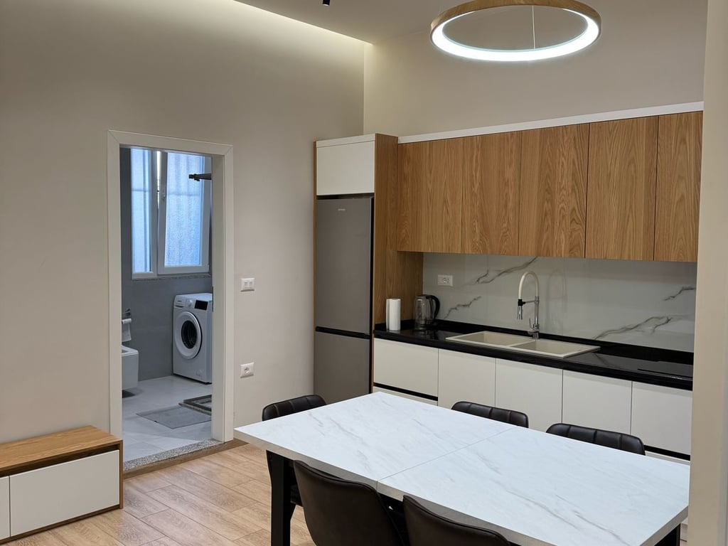 APARTAMENT ME QERA 2+1