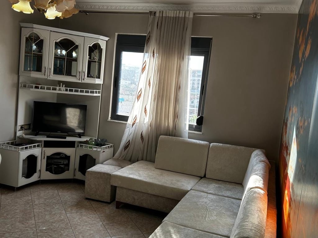 AFFITTASI APPARTAMENTO 2+1 420 EURO LAPRAKE