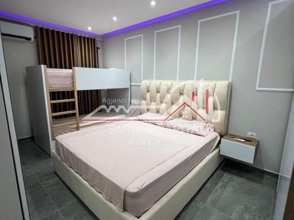 JEPET APARTAMENT 1+1 ME QIRA, NE ZONENE E ISH-VILAVE QEVERITARE (UJI FTOHT)!!