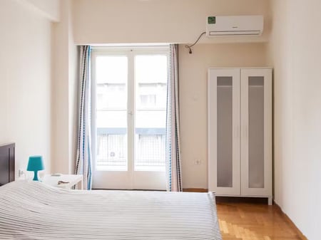Apartament Me Qera 1+1 ne Qender (ID B2101068) Tirane.