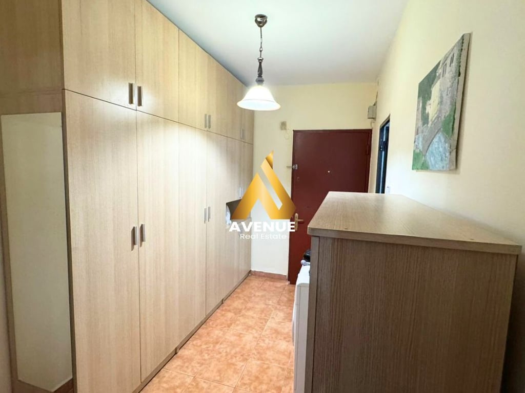 FOR RENT 1+1 APARTMENT NEAR THE ARROW BUILDING, TIRANA