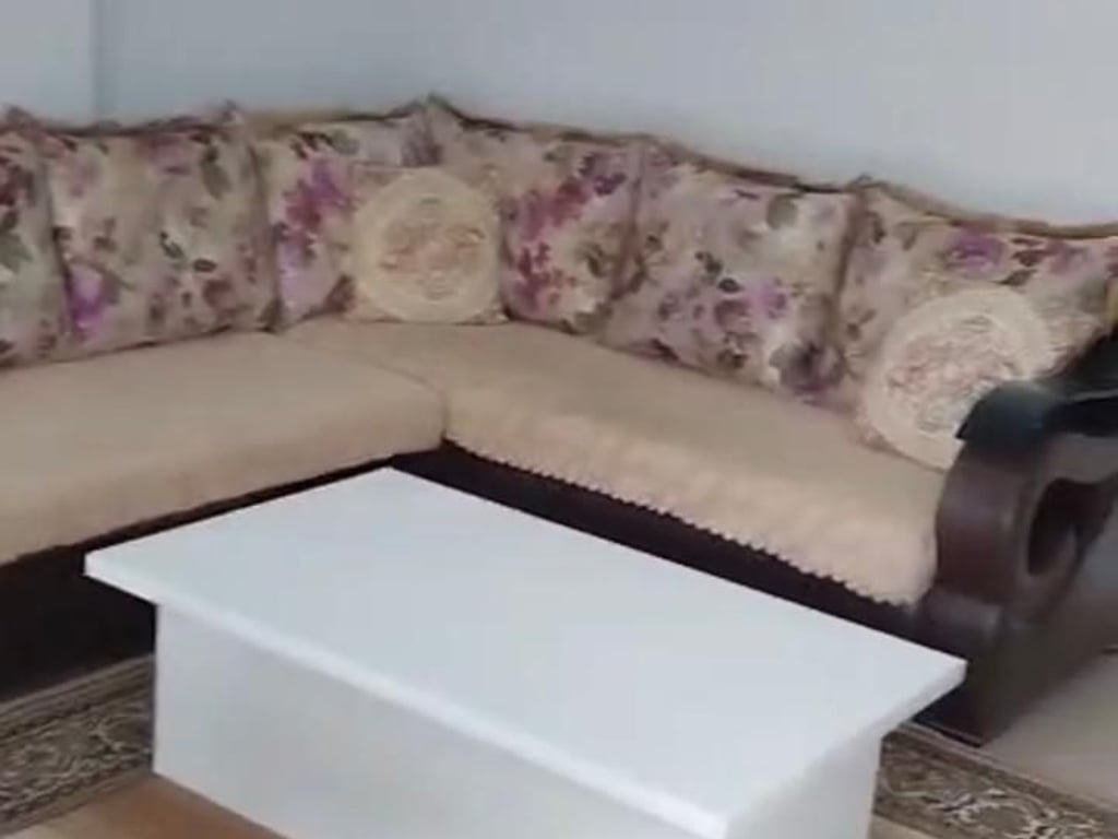 A 1+1 apartment is for rent in Yzberisht.
