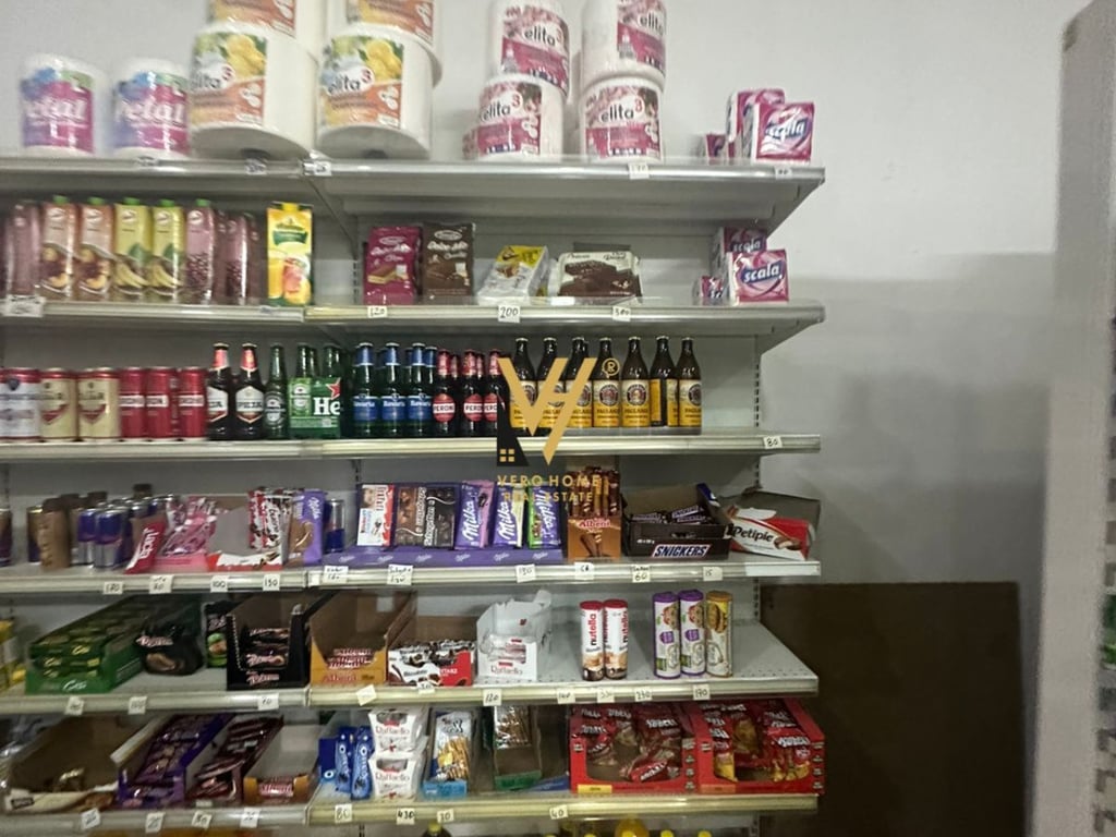 SHITET BIZNES TABACCINO 50 M2 TE FABRIKA E MIELLIT 8.000 EURO