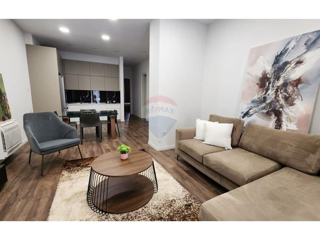 APARTAMENT 2+1 +POST PARKIMI, KOMPLEKSI DELIJORGJI