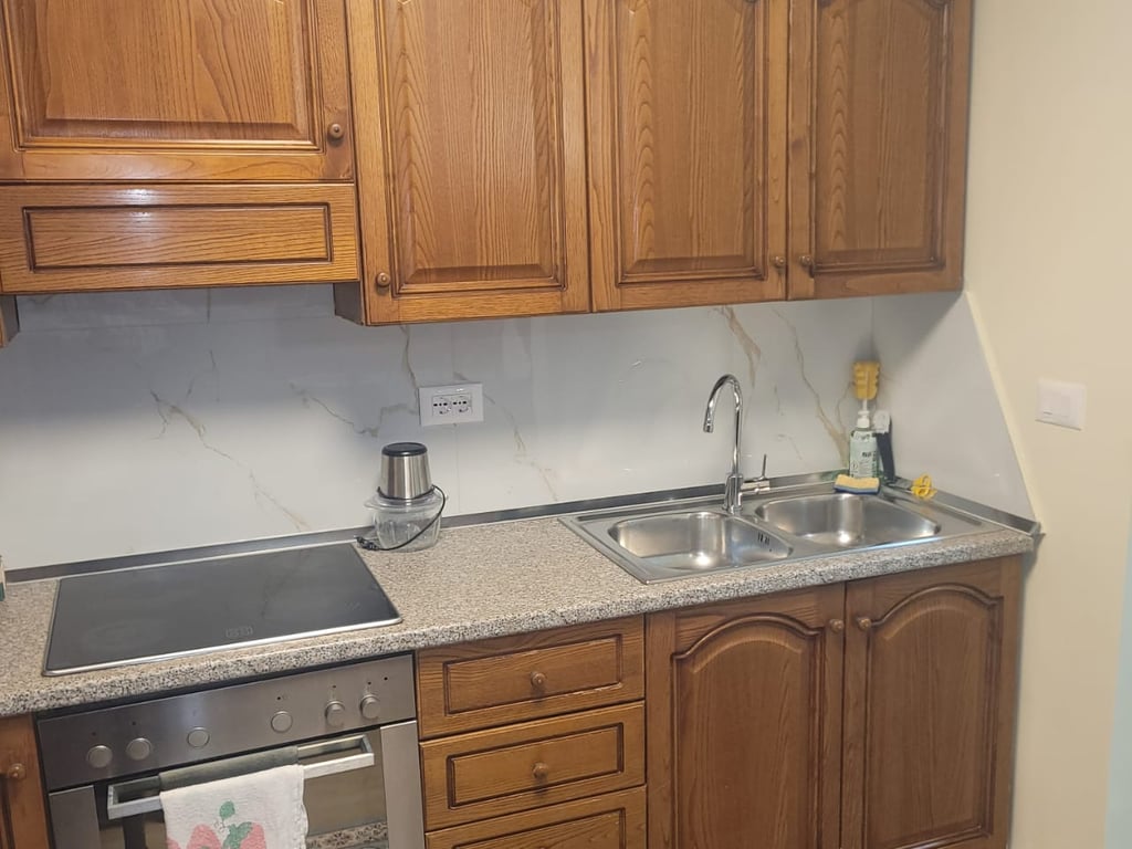 Vendesi appartamento 2+1+2 bagni+2 balconi