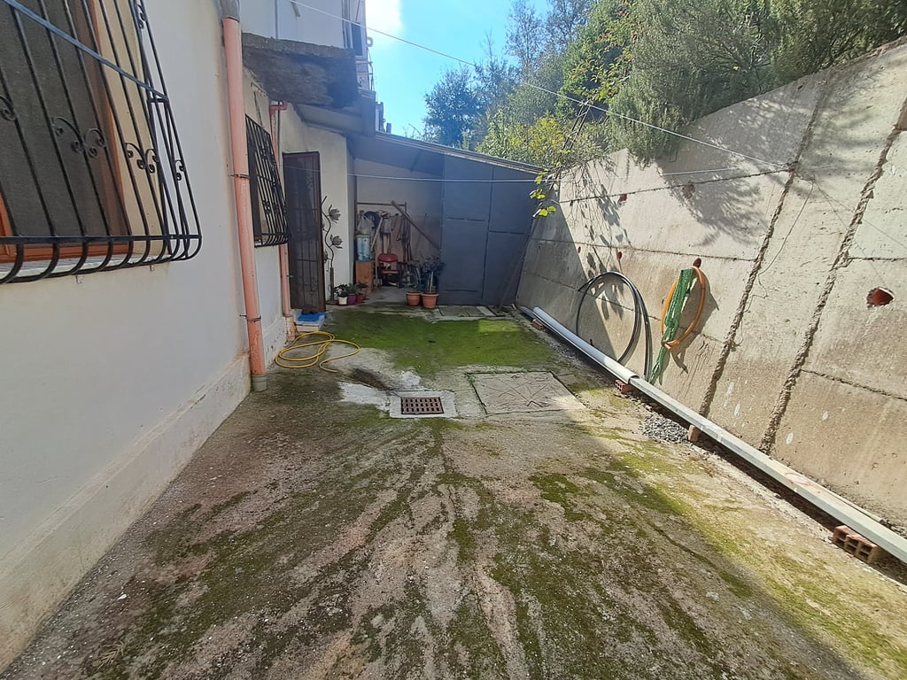 Shitet apartament 3+1 + garazh te Kodra e Vilës!