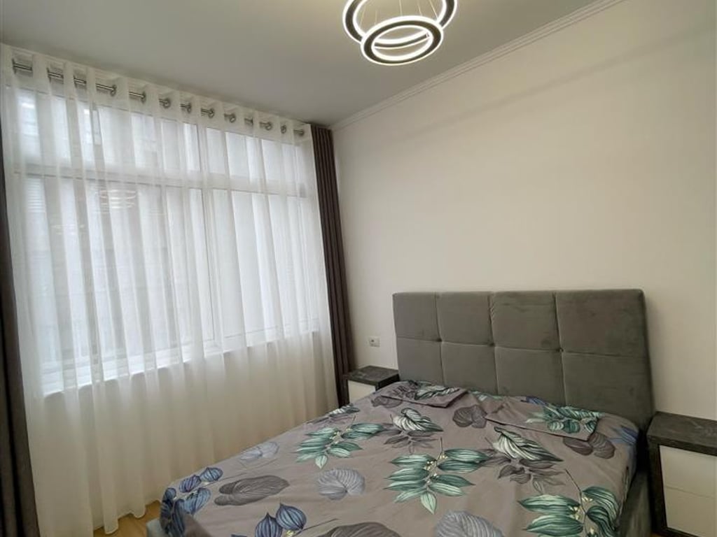 🏡 Vendesi appartamento 2+1+2 in Via Dritan Hoxha