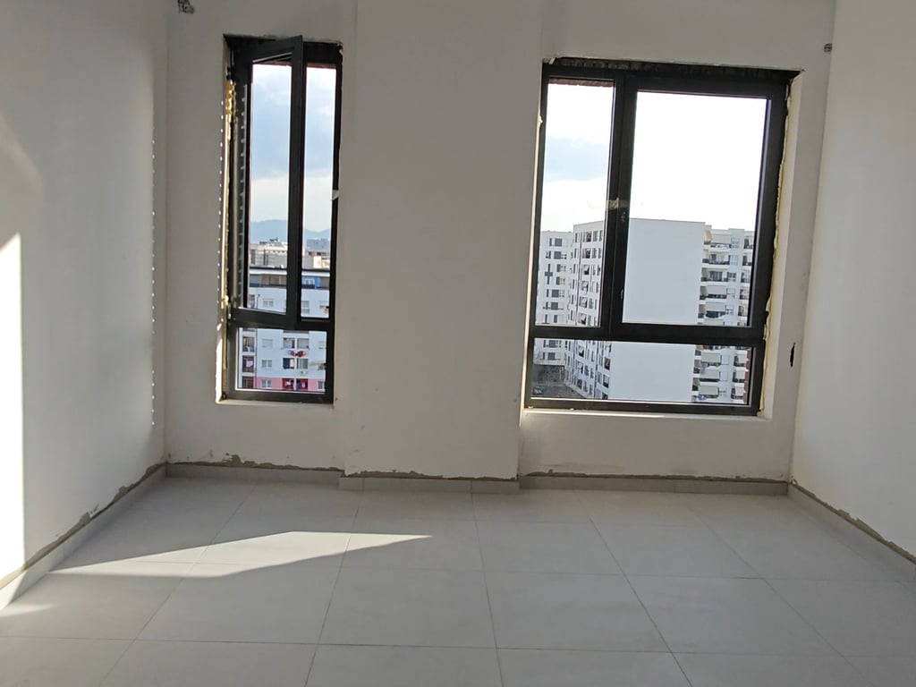 In Vendita Appartamento 2+1+2. 81 M2. 122.000 💶