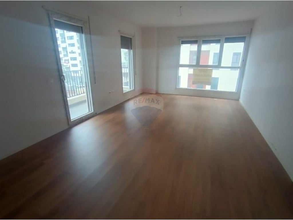 Apartament 2+1+2 tualete per shitje ne Don Bosko
