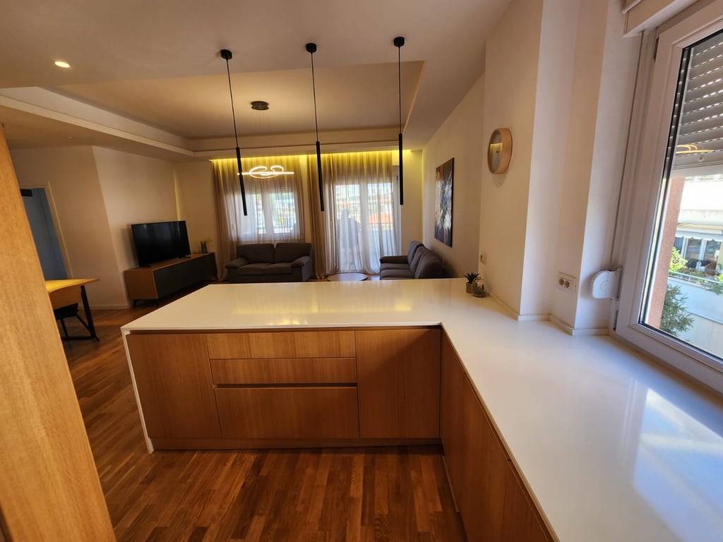 A modern 3+1+2 apartment is for rent in the Touch of the Sun residence, Sauk!