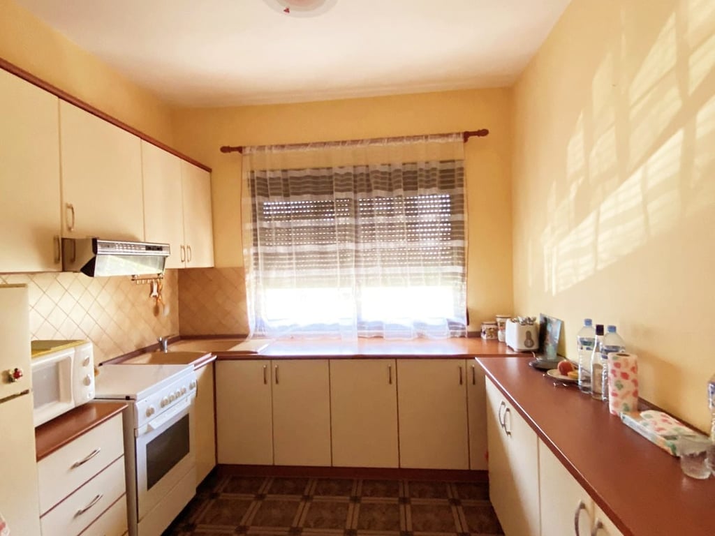 😍🏡House for sale, 3 stories, near the center, Kavajë.