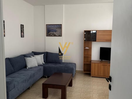 AFFITTASI APPARTAMENTO 1+1+BLK IN VIA 5 MAGGIO A 450 EURO