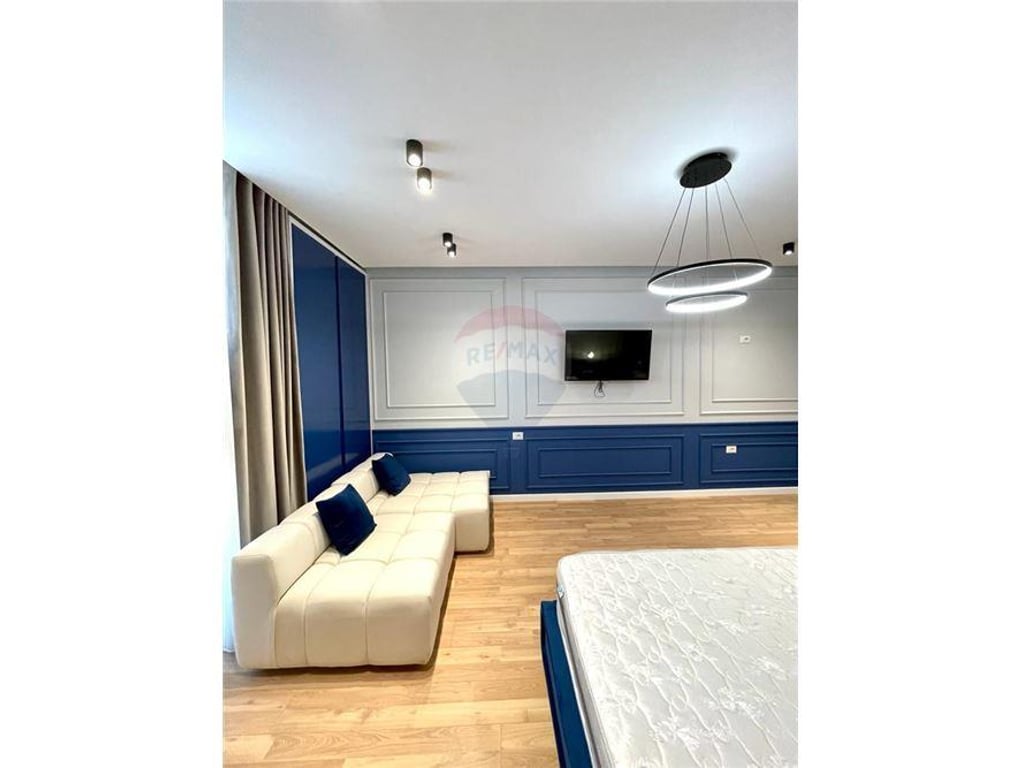 MONOLOCALE IN AFFITTO PRESSO IL COMPLESSO SQUARE 21