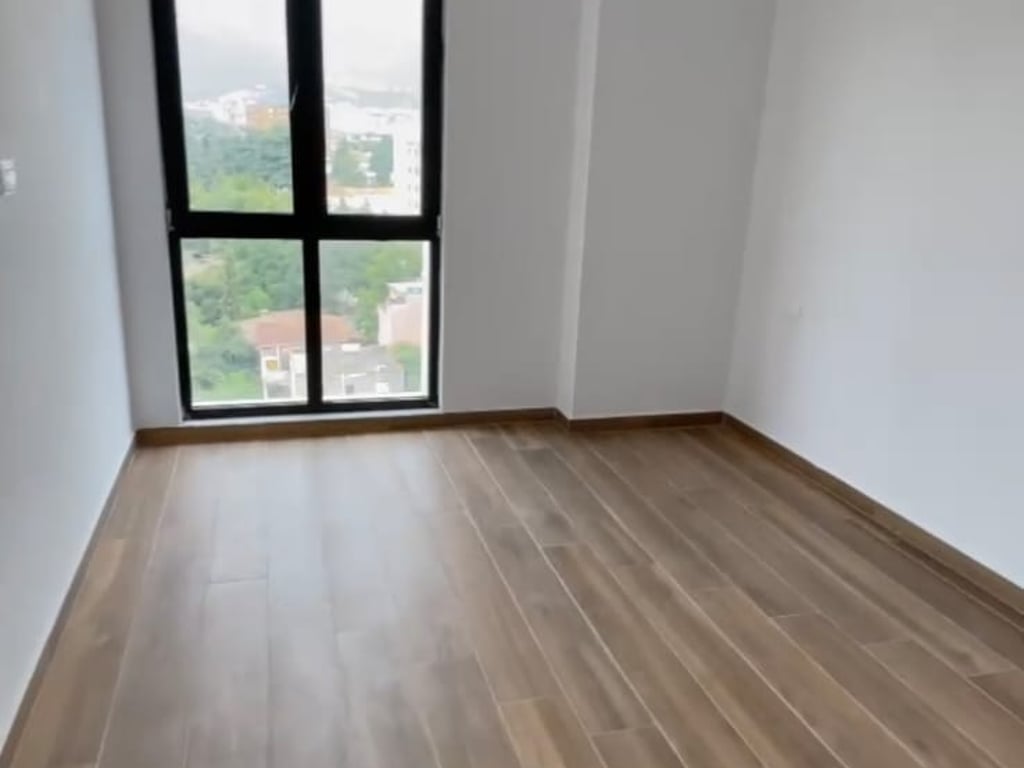 Jepet  Apartament me qera 3+1+2 Kompleksi Arlis