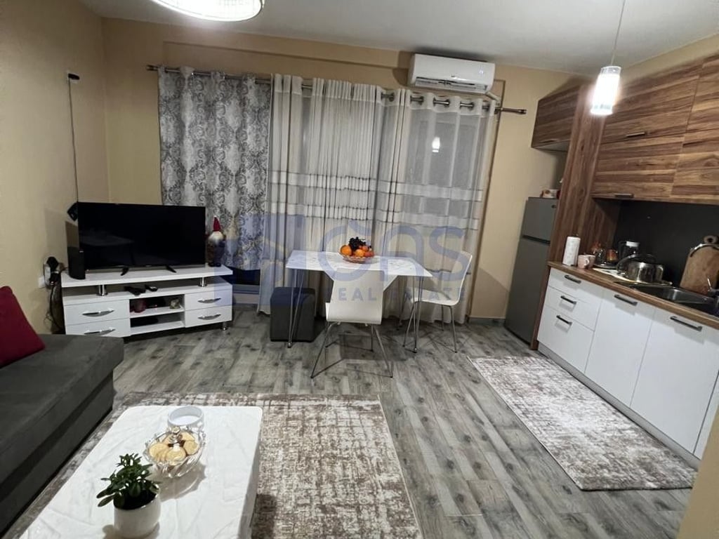 Apartment 1+1 for rent with parking space in Don Bosko.