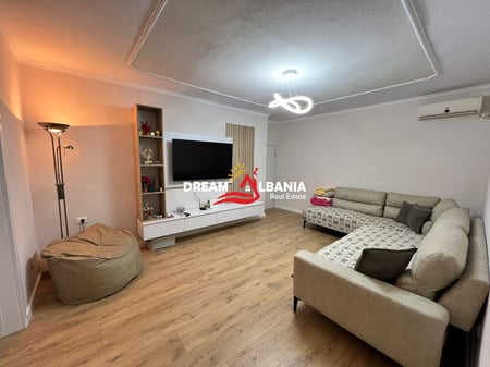 Super Apartament 3+1+2  ne shitje te stadiumi Dinamo, prane farmacise Rejs (ID 4139176)