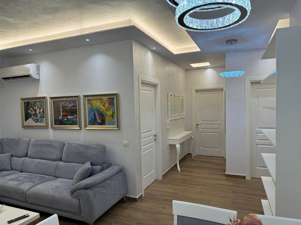 APARTMENT FOR RENT 2+11+2 balconies