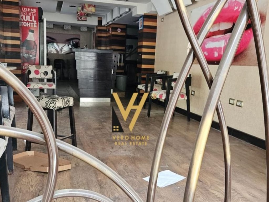 BUSINESS SPACE OF 204M2 FOR RENT ON SAMI FRASHERI STREET 1,000 EURO