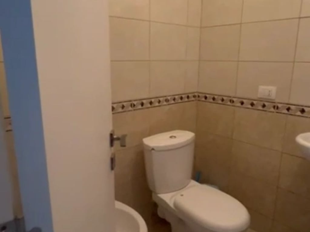 Apartament 1+1 per qira ne Astir, prane Granda Hotel