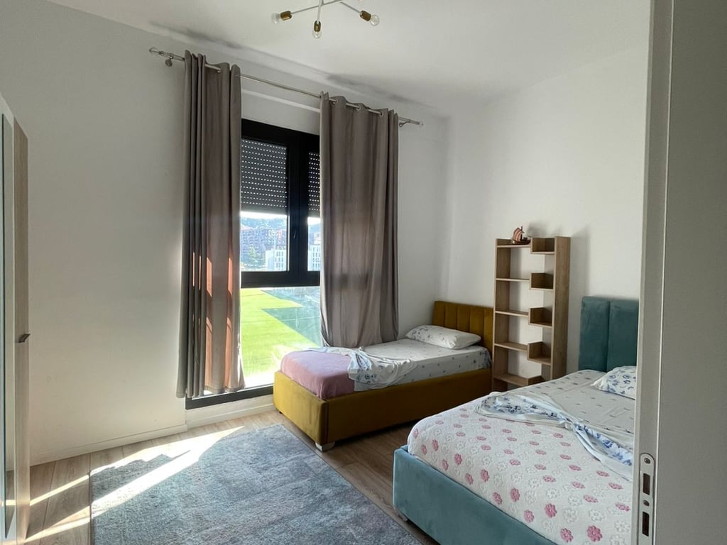 Shtepi me qera 2+1+2 Tek rruga e Kosovarve