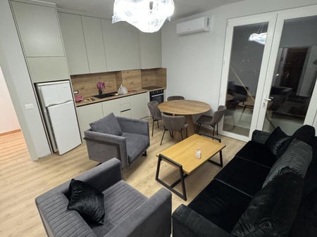 AFFITTASI APPARTAMENTO 1+1 500 EURO VIA 5 MAGGIO